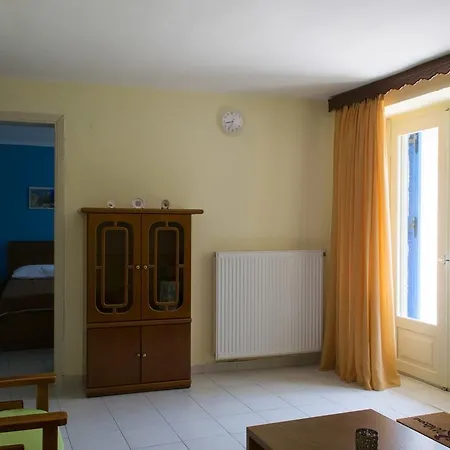 דירה Ippotamos House אגיוס ניקולאוס