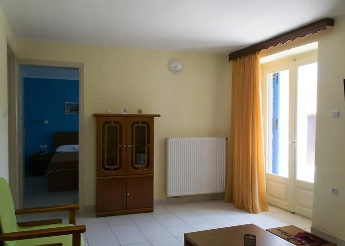 דירה Ippotamos House אגיוס ניקולאוס