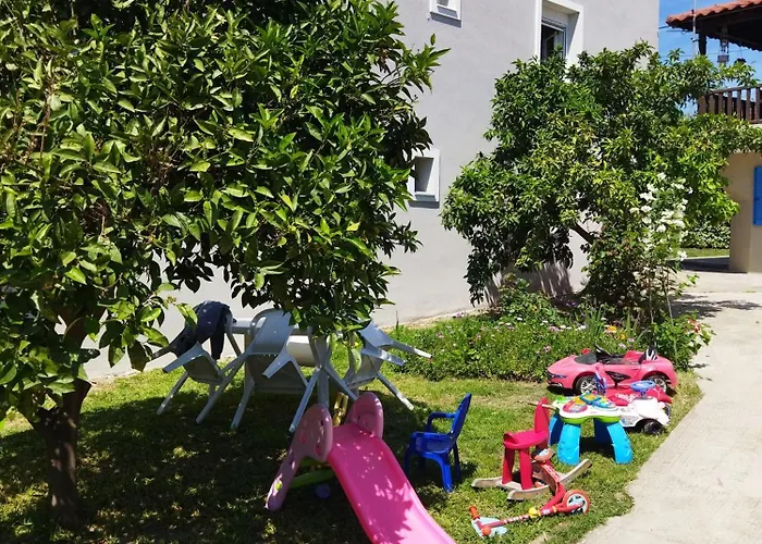 Апартаменты Ippotamos House